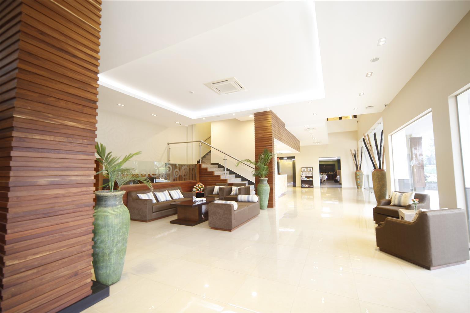 Best Western Premier Garden Hotel Entebbe Buitenkant foto