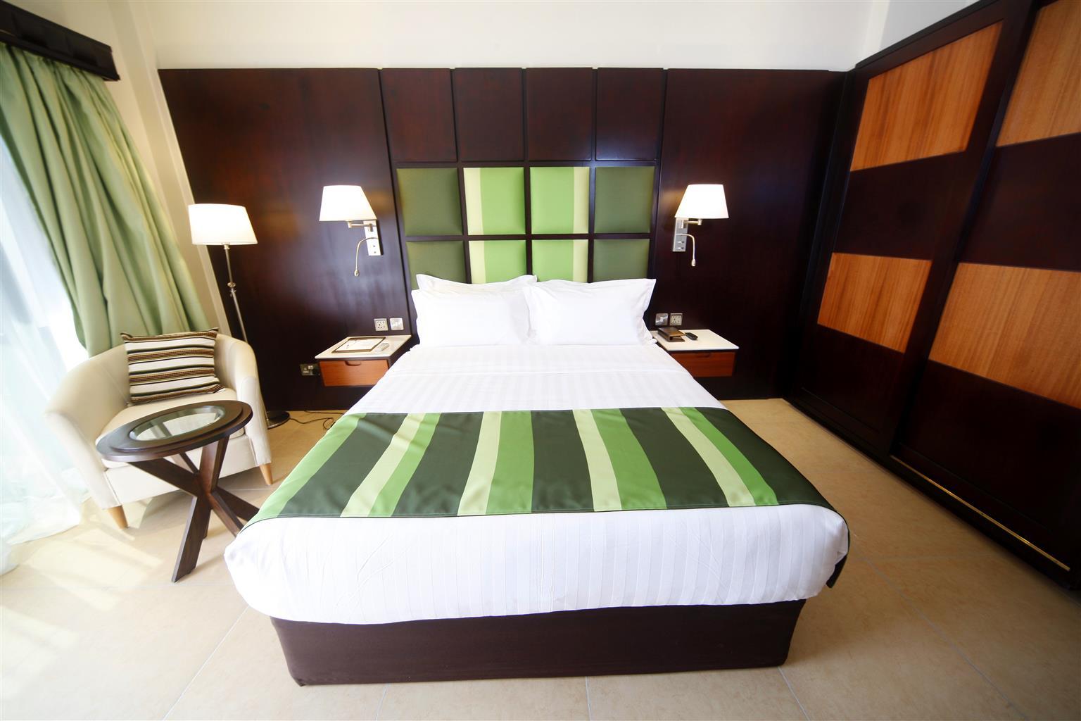 Best Western Premier Garden Hotel Entebbe Buitenkant foto