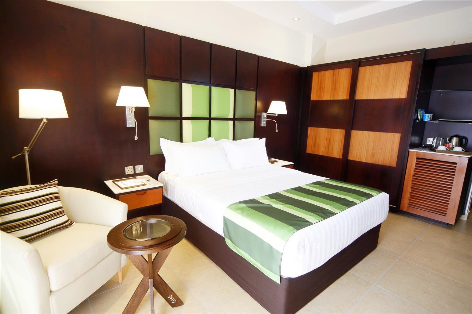 Best Western Premier Garden Hotel Entebbe Buitenkant foto