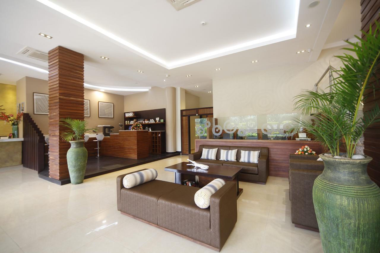 Best Western Premier Garden Hotel Entebbe Buitenkant foto